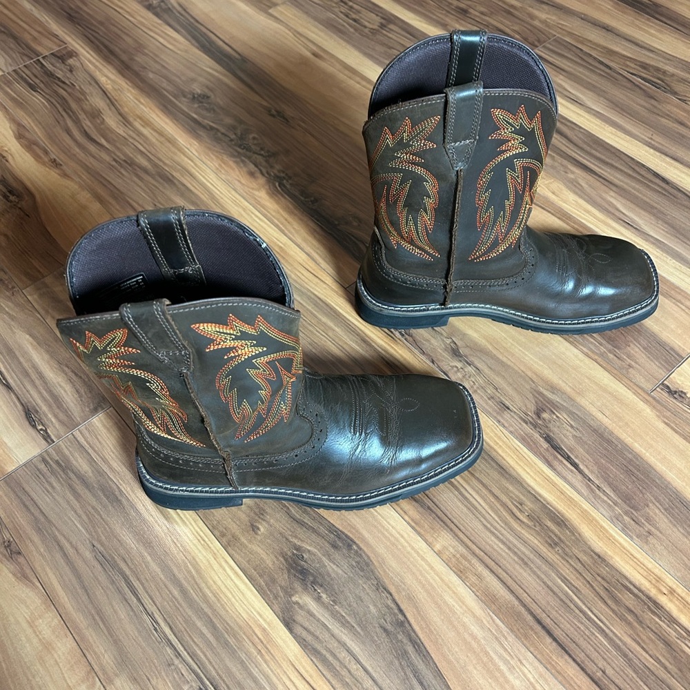 Men’s Herman Survivors Western Style, Steel Toe Brown Work Leather Boots Size 10